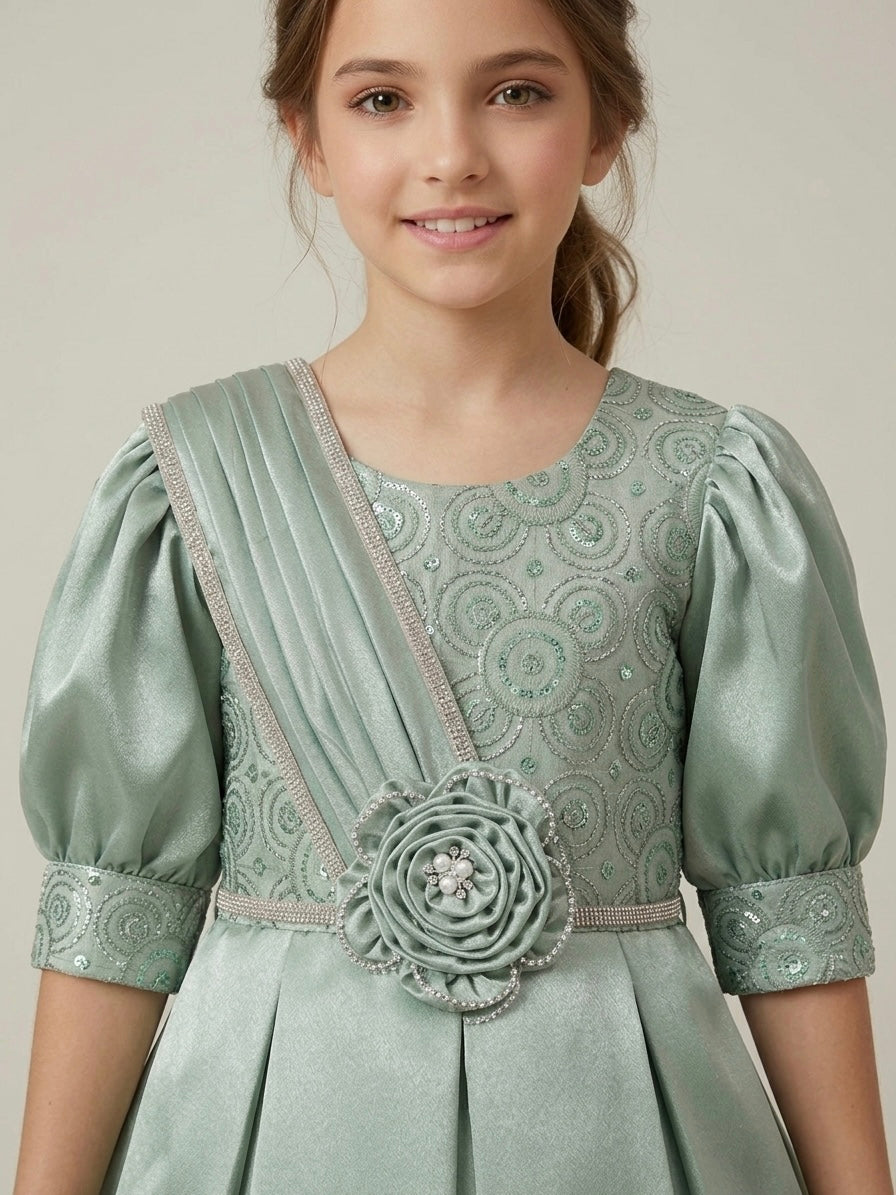 🌟 Elegant Party Wear Gown 🌟